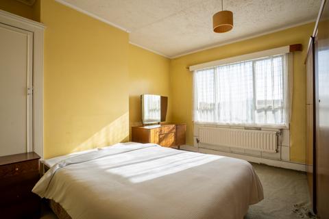 3 bedroom terraced house for sale, Milton Road, Swanscombe, Kent, DA10