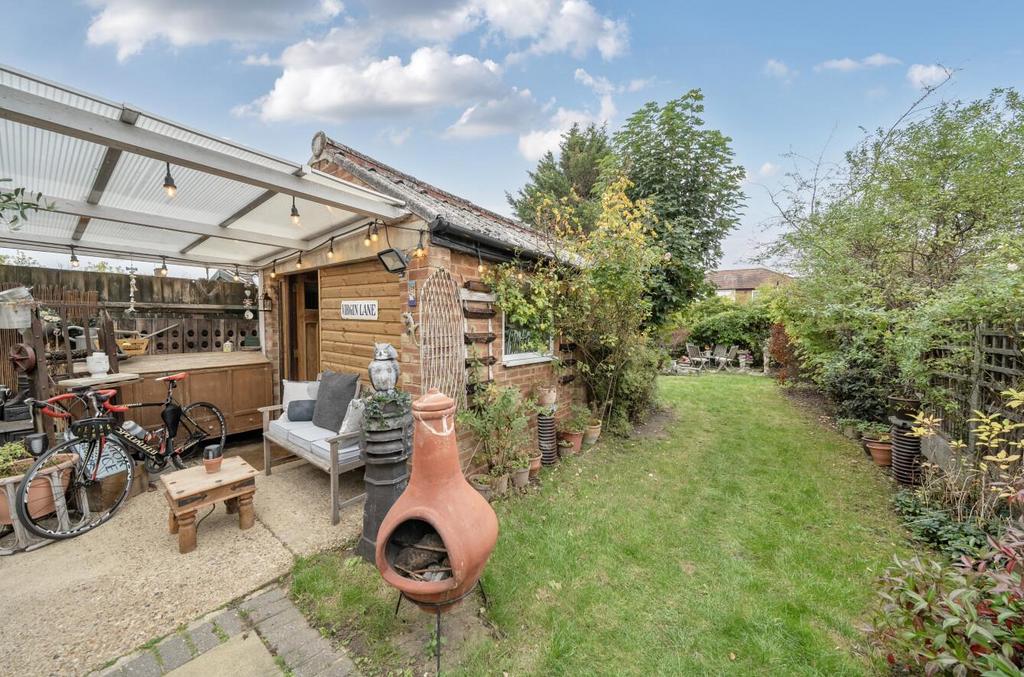 Davidson Frost-Wellings, DFW, Peareswood Gardens,