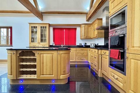 4 bedroom detached house for sale, Lyons Hall Road, Braintree