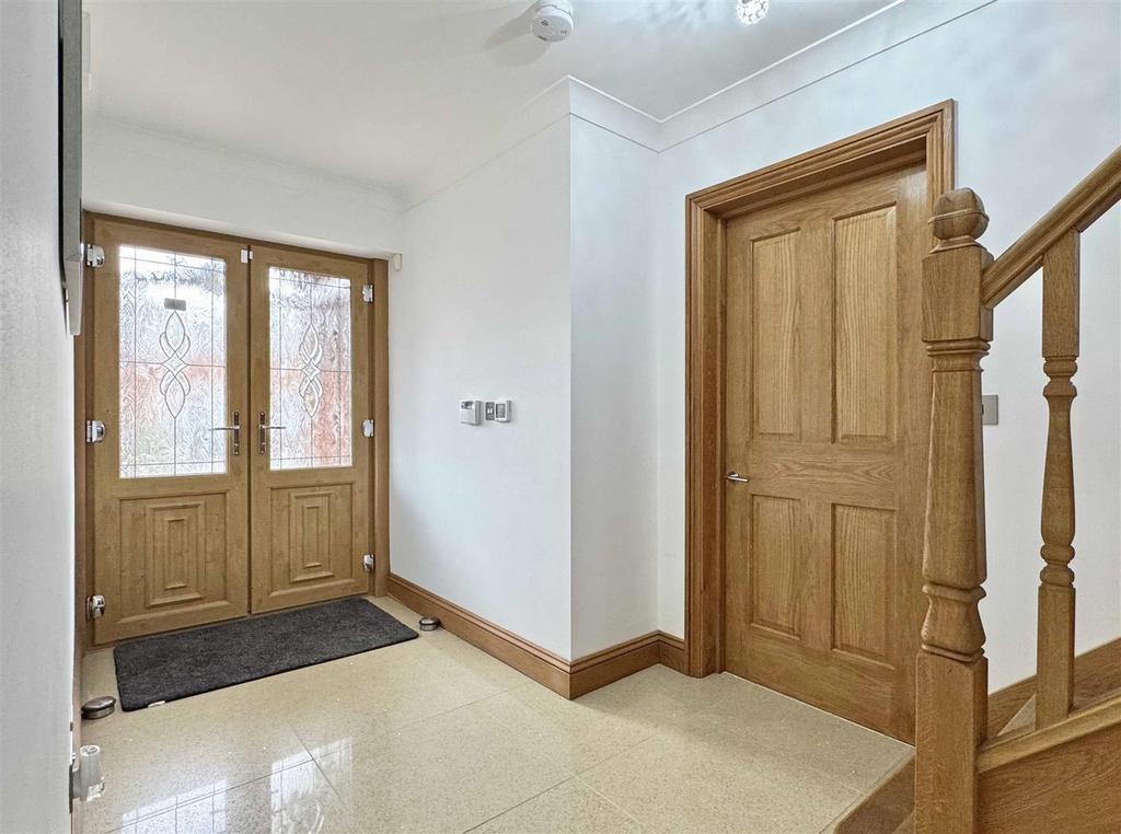 Entrance Hall.jpg