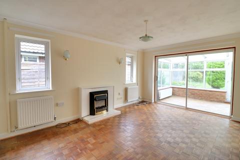 3 bedroom detached bungalow for sale, ANDREW CRESCENT, WATERLOOVILLE