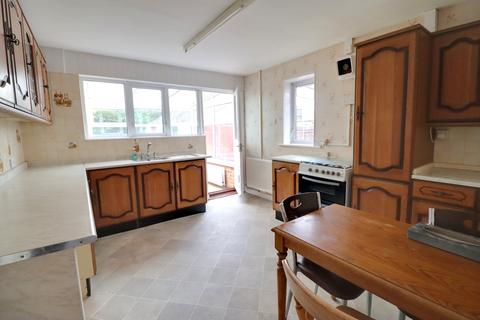 3 bedroom detached bungalow for sale, ANDREW CRESCENT, WATERLOOVILLE