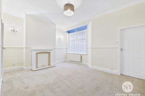 8 Finsbury Place, Blackburn, BB2 4JS