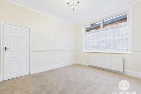 8 Finsbury Place, Blackburn, BB2 4JS