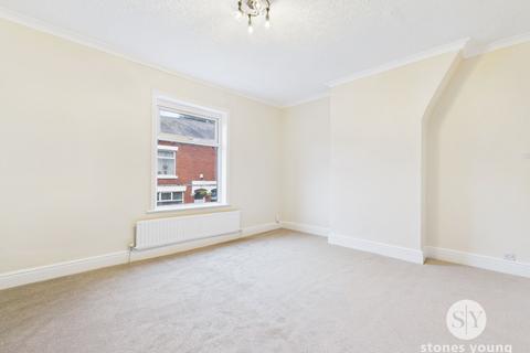 8 Finsbury Place, Blackburn, BB2 4JS