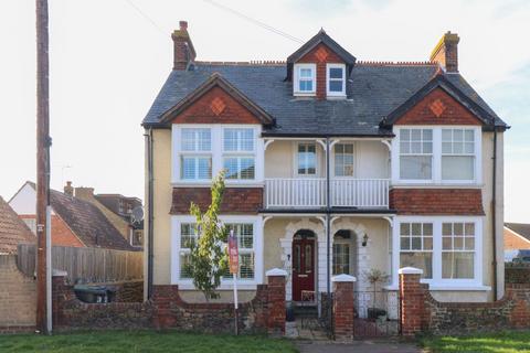Albion Road,, Birchington, CT7