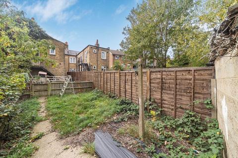 3 bedroom flat for sale, Elsinore Road, London SE23