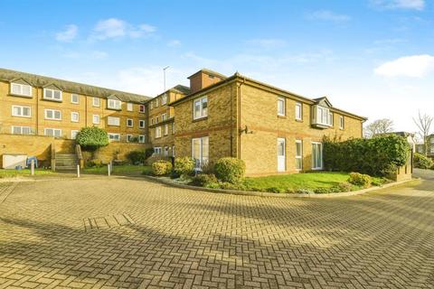 2 bedroom retirement property for sale, Collett Road, Ware, SG12