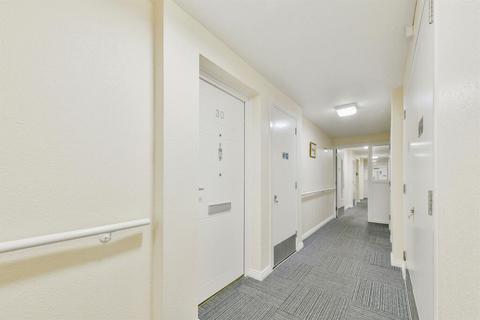 2 bedroom retirement property for sale, Collett Road, Ware, SG12