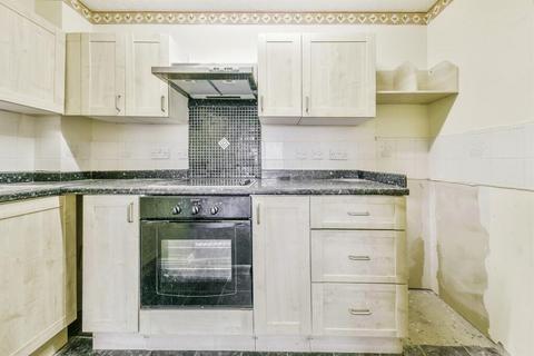 2 bedroom retirement property for sale, Collett Road, Ware, SG12