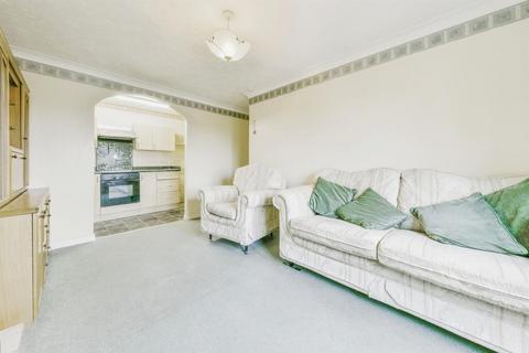 2 bedroom retirement property for sale, Collett Road, Ware, SG12