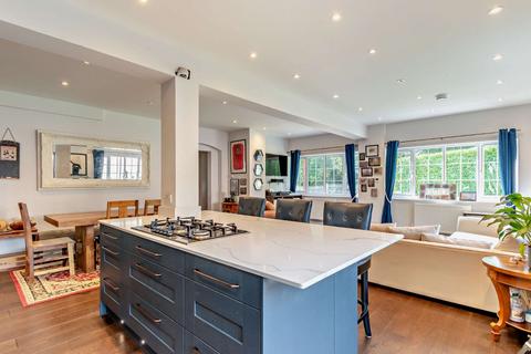 4 bedroom detached house for sale, West End, Kemsing, Sevenoaks, Kent