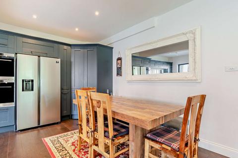 4 bedroom detached house for sale, West End, Kemsing, Sevenoaks, Kent