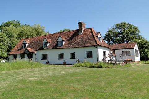 undefined, Mount End, Theydon Mount, Epping