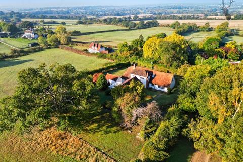 undefined, Mount End, Theydon Mount, Epping