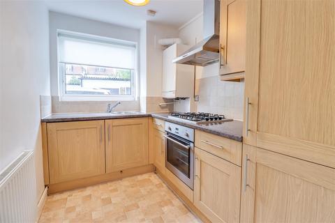 1 bedroom apartment for sale, Grand Drive, Leigh-on-Sea SS9