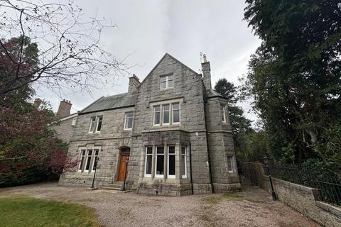 4 bedroom flat to rent, Rubislaw Den North, West End, Aberdeen, AB15