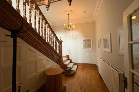4 bedroom flat to rent, Rubislaw Den North, West End, Aberdeen, AB15