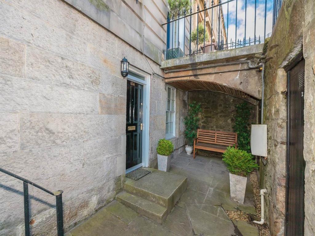 27a Albany street-11