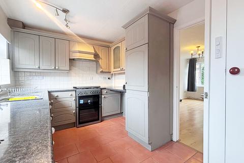 2 bedroom terraced house to rent, Windsor Close, Quorn LE12