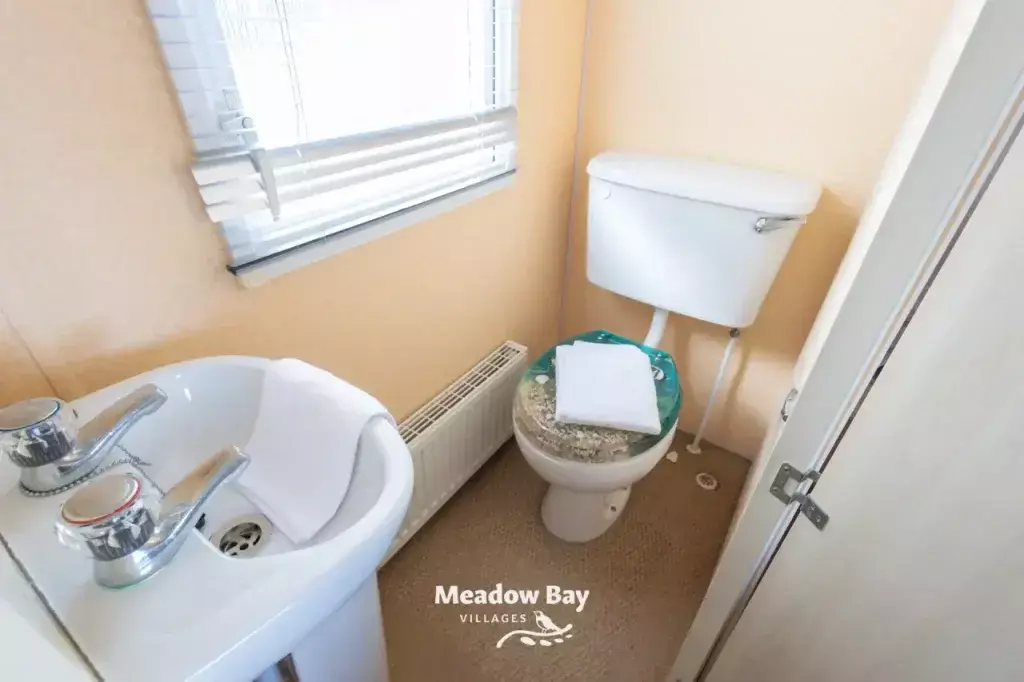 2007 Cosalt Fairway 35x12 2b 35