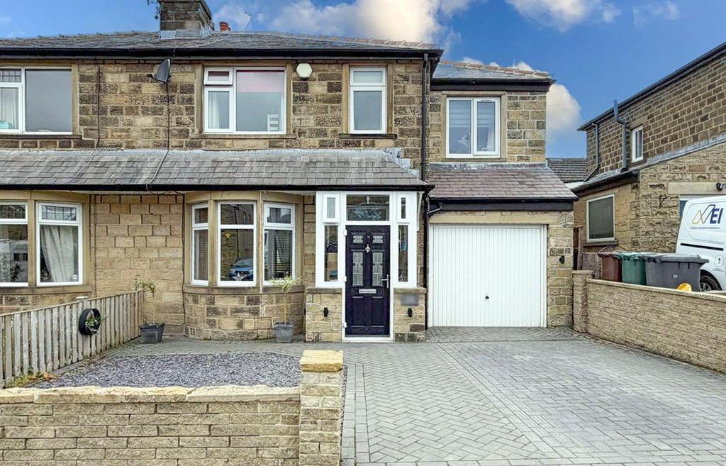 3 bed semi-detached house, Silsden 19