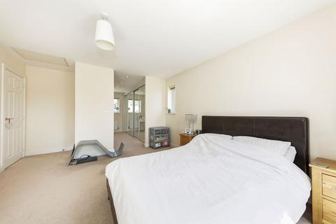 undefined, Austin Way, Bracknell, RG12