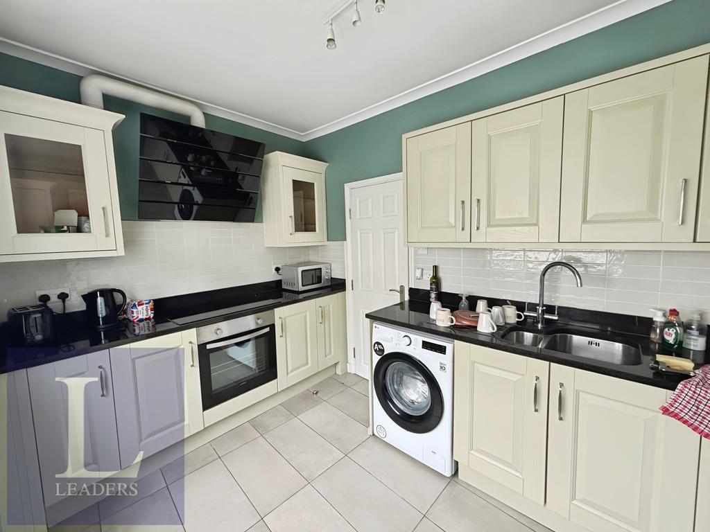 B685f942-Kitchen
