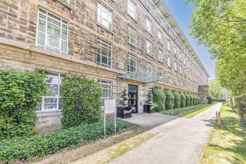 undefined, Bromyard Avenue, London W3