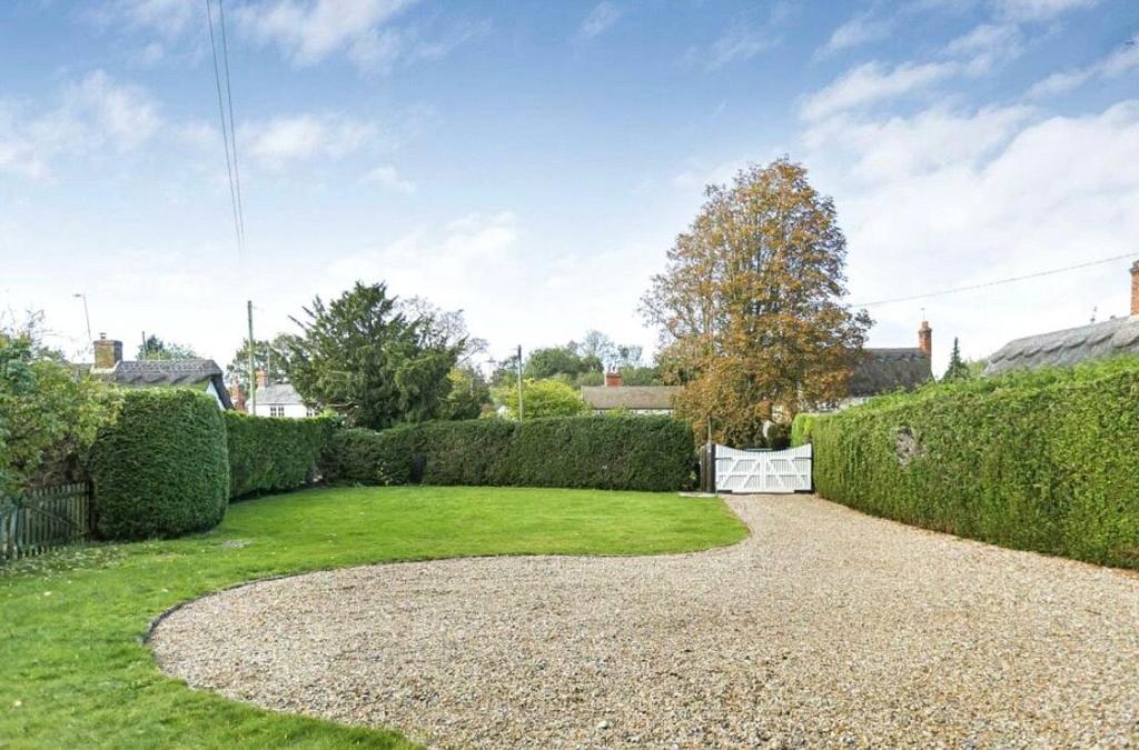 Front Garden C