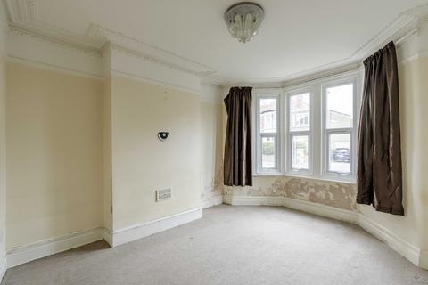 undefined, Bristol BS16