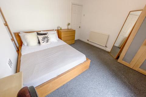 undefined, Banner Street, L15 0HQ,