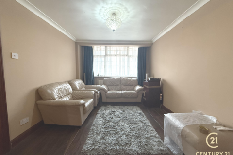 4 bedroom semi-detached house to rent, North Hyde Road, HAYES UB3