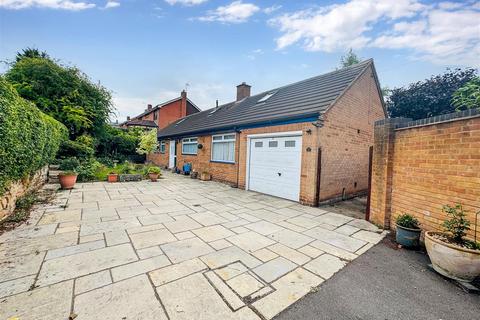 4 bedroom detached bungalow for sale, Landseer Road, Southwell