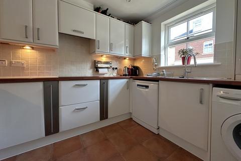 4 bedroom townhouse for sale, Trafalgar Drive, Walmer, CT14