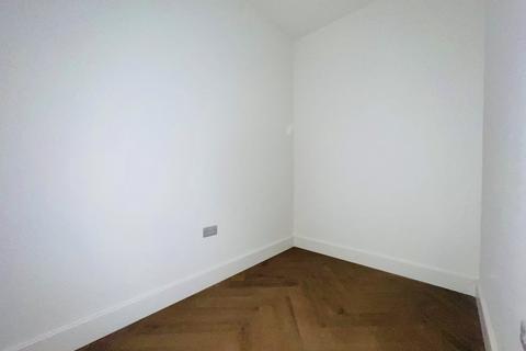 undefined, High Street, Flat 6, CR0