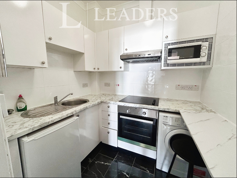 Kitchen 1