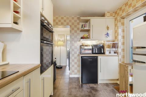 37 Moretons, Galleywood, Chelmsford, CM2 8RG