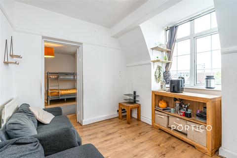 1 bedroom house to rent, Green Lanes, N4