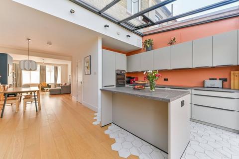 undefined, Warwick Road, Birkbeck, London, SE20