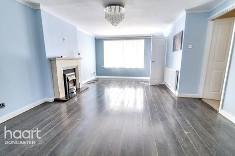 4 bedroom detached house for sale, Goodison Boulevard, Cantley, Doncaster