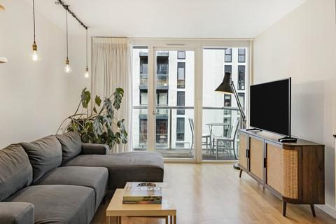 2 bedroom apartment for sale, Central Street, London, EC1V