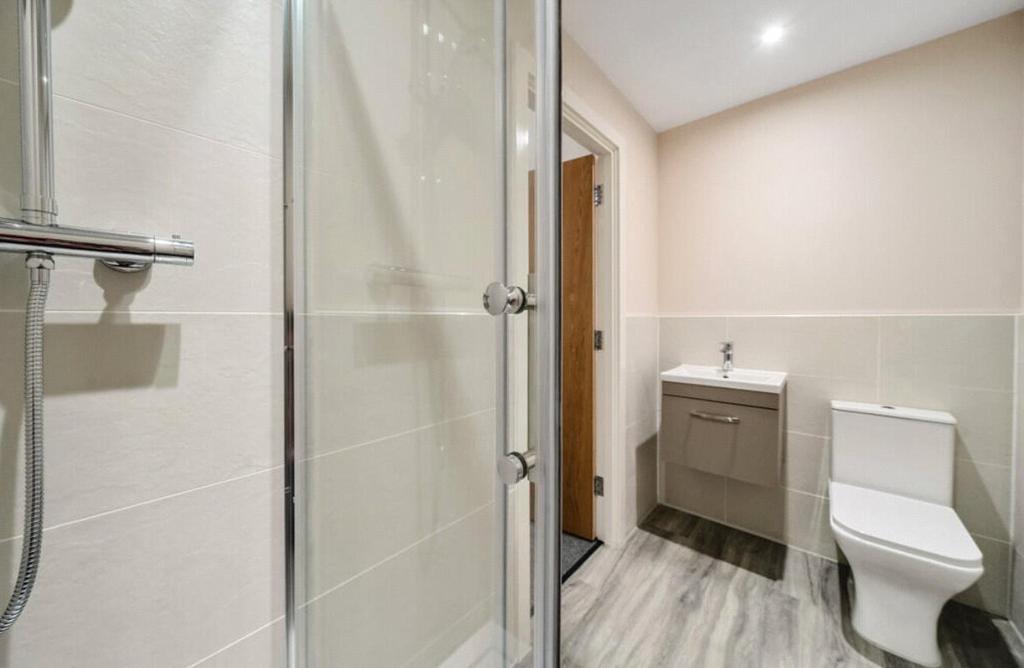 Ensuite