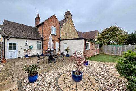 5 bedroom semi-detached house for sale, High Street, Evesham WR11