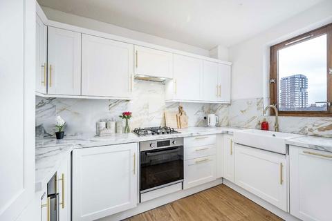 Cheryls Close, London SW6