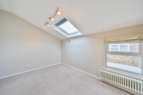 2 bedroom flat for sale, Lordship Lane, London, SE22
