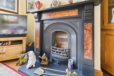 3 bedroom semi-detached house for sale, West View Road, Carlton, Nottingham