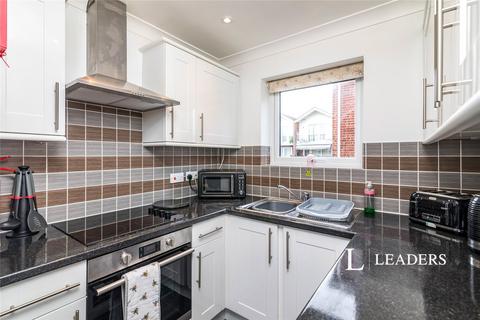 3 bedroom terraced house to rent, Waterside Park, Waterside Park, NR32