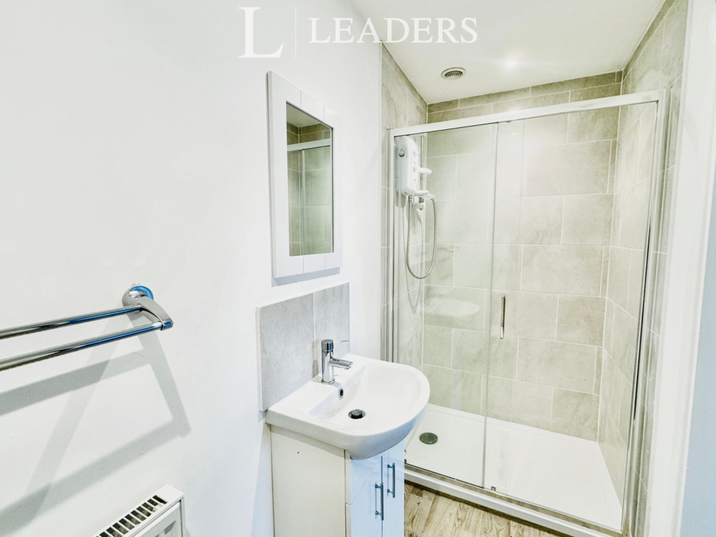 Ensuite 2