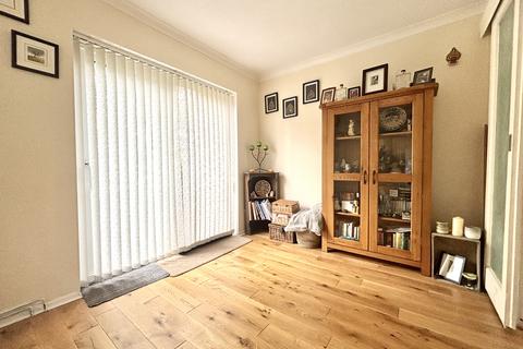 3 bedroom semi-detached house for sale, Petersburg Road, Edgeley